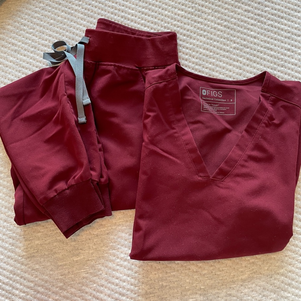 Figs scrubs set - Zamora jogger & Casma top